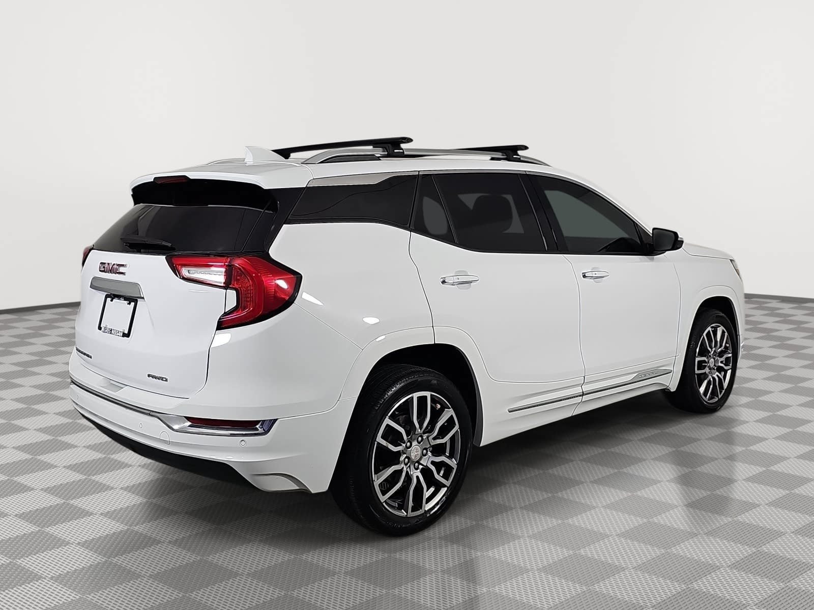 Used 2023 GMC Terrain Denali AWD/4WD image 8