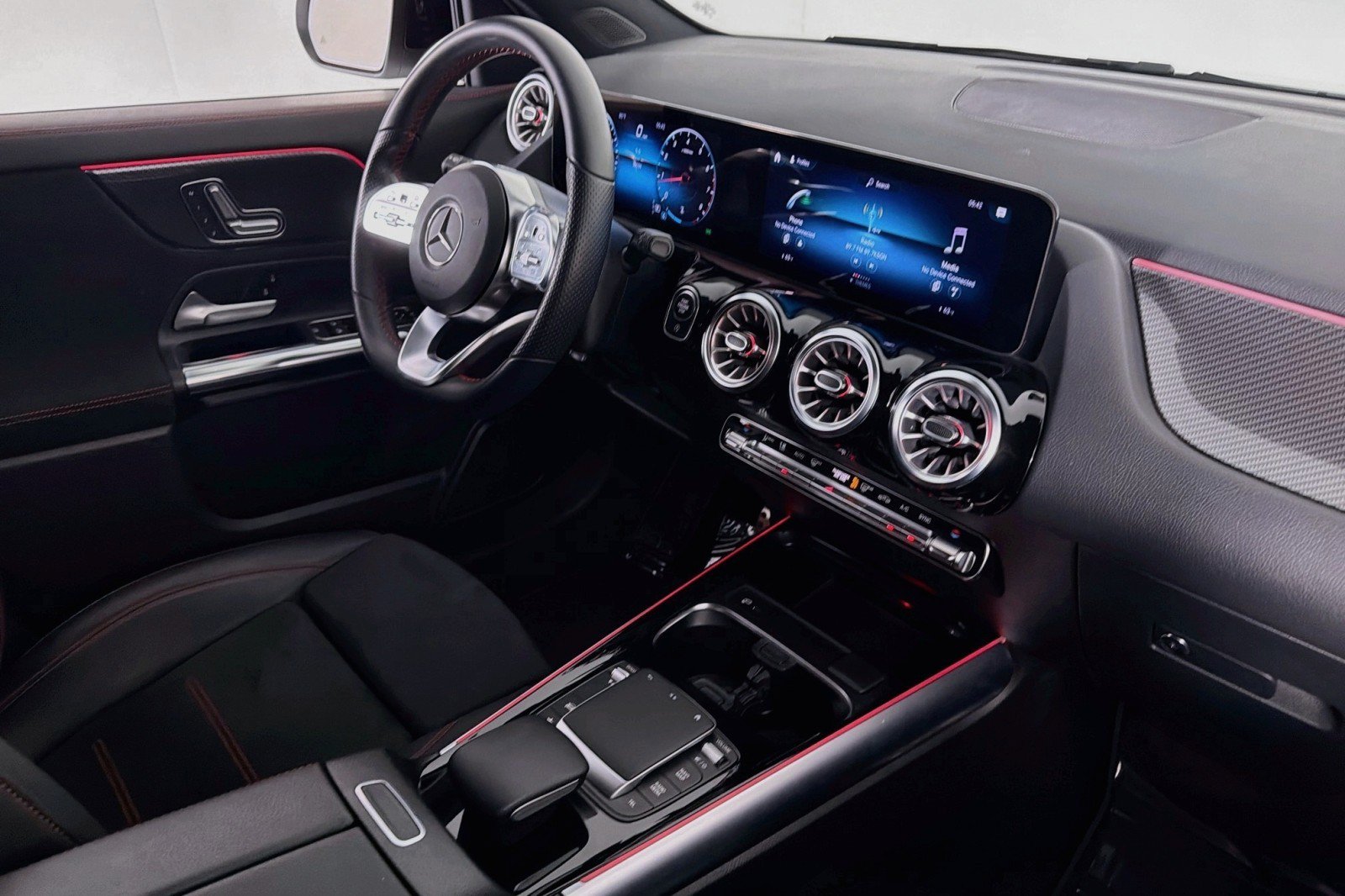 Used 2022 Mercedes-Benz GLA 250 image 16