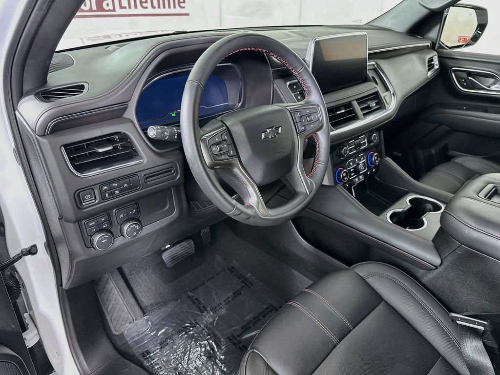Used 2023 Chevrolet Tahoe RST w/ Luxury Package AWD/4WD image 18