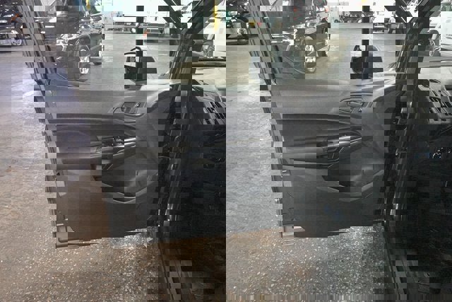 Used 2017 Ford Transit Connect XL image 6