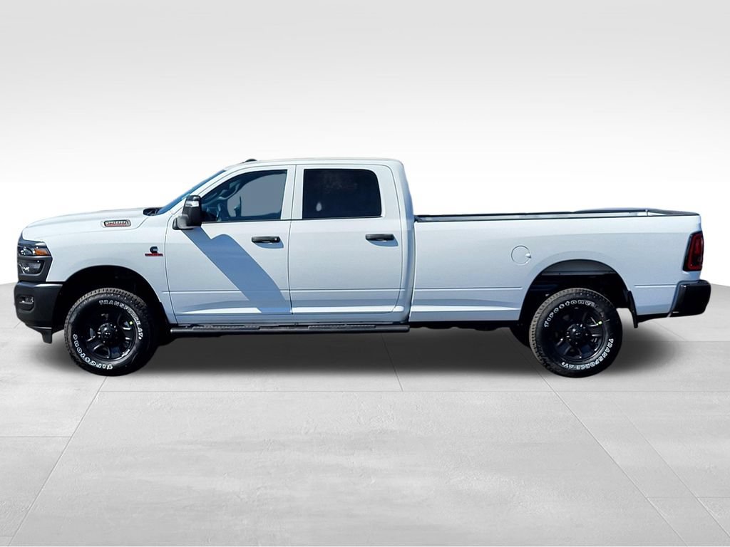 New 2026 RAM 2500 Tradesman AWD/4WD image 2