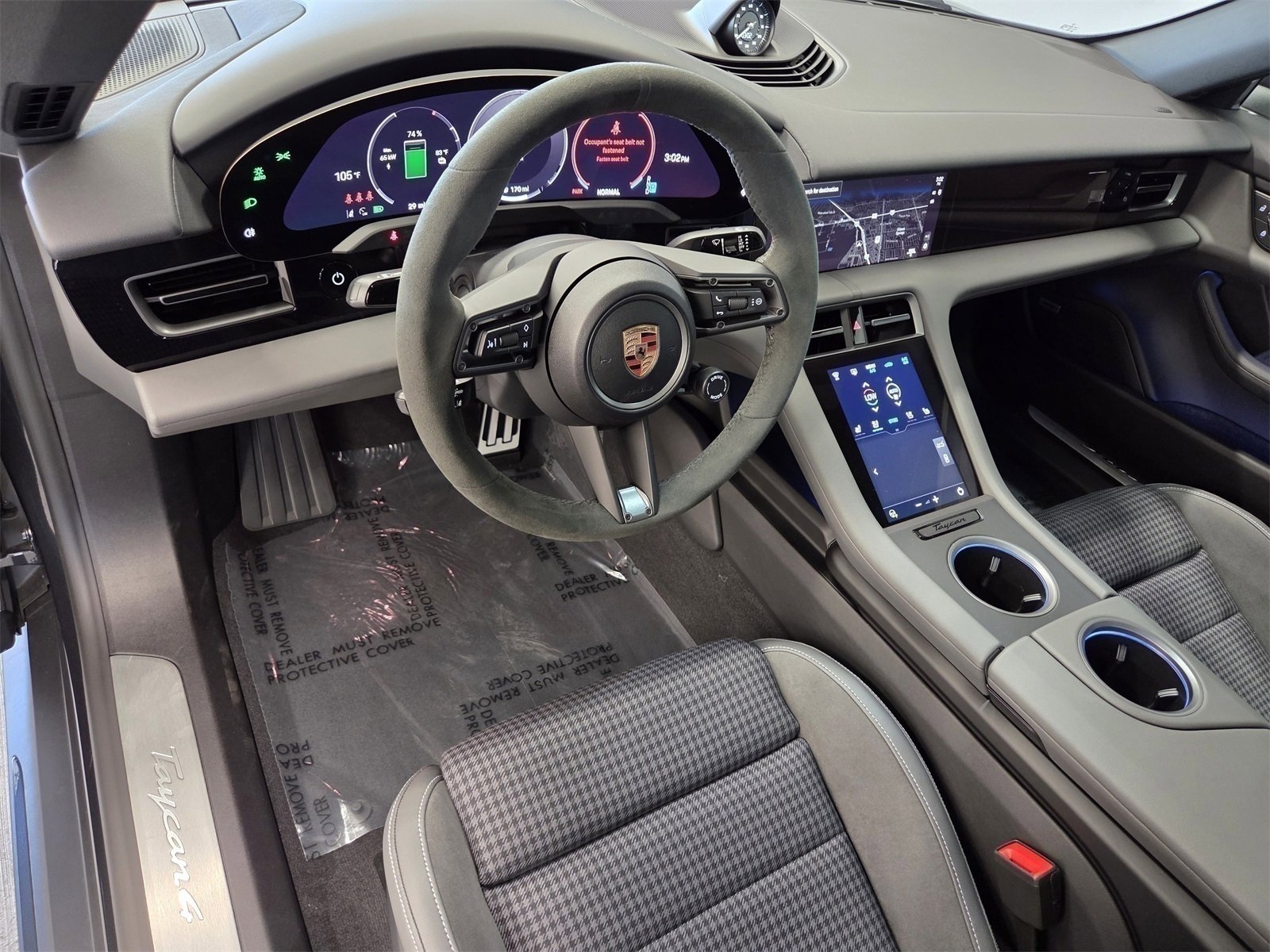 Used 2025 Porsche Taycan image 4