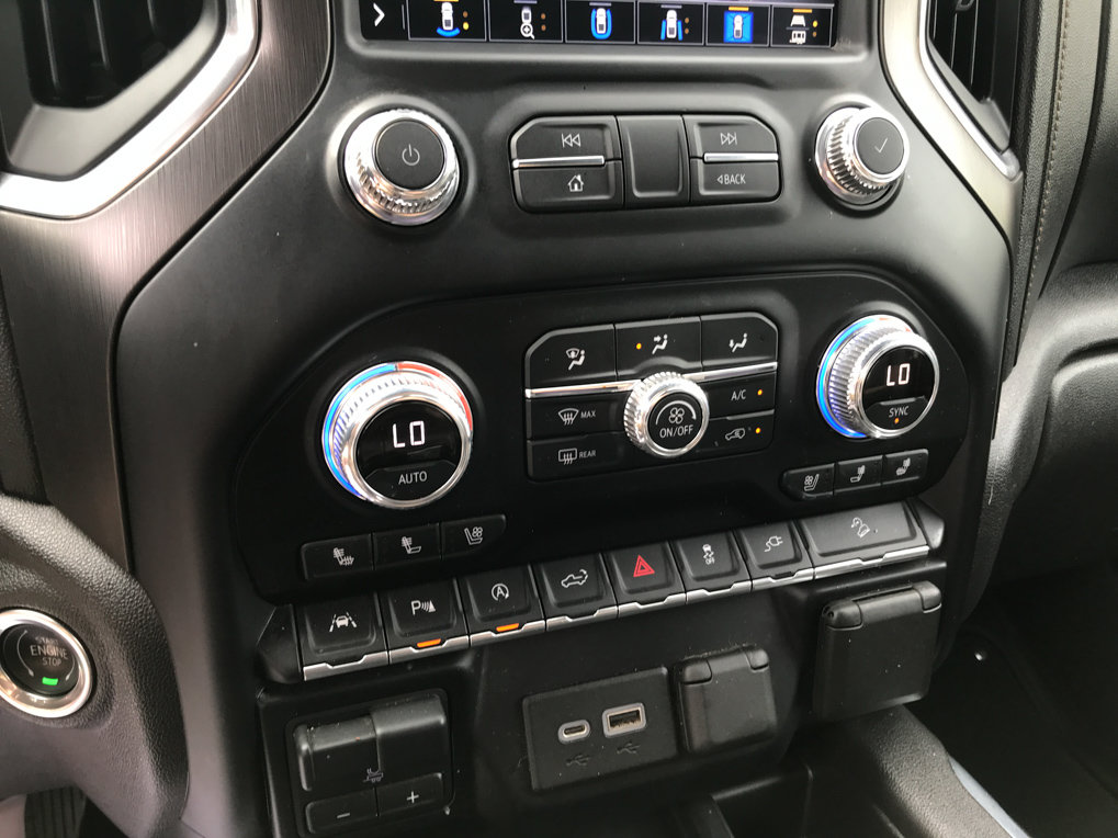 Used 2021 GMC Sierra 1500 AT4 w/ AT4 Value Package AWD/4WD image 23