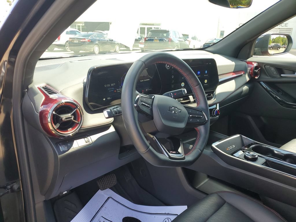 Certified 2025 Chevrolet Equinox RS FWD image 8