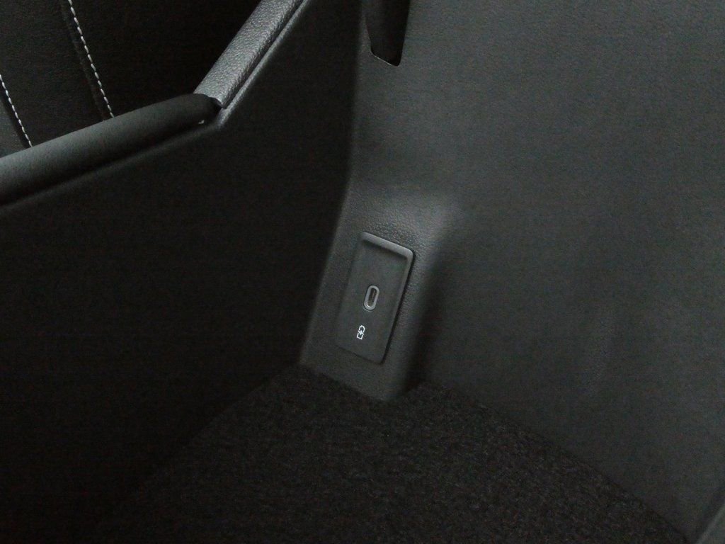 New 2026 Volkswagen Atlas SEL image 19