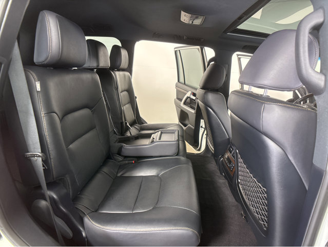Used 2020 Toyota Land Cruiser Heritage Edition image 33