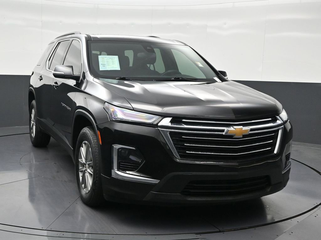 Used 2023 Chevrolet Traverse LT image 8
