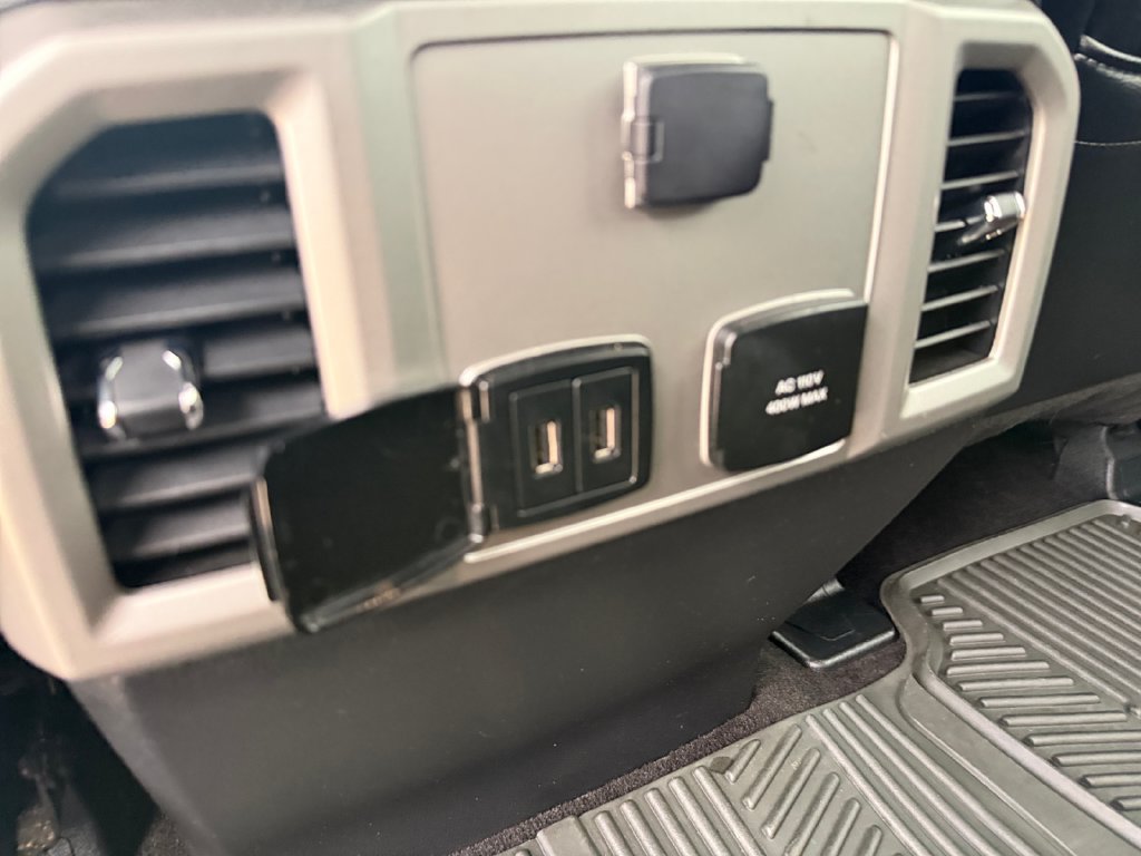 Used 2018 Ford F150 Lariat w/ Equipment Group 501A Mid AWD/4WD image 31
