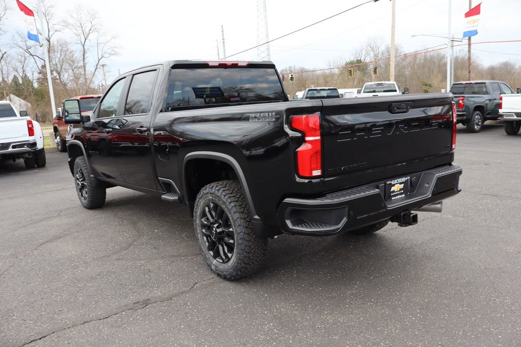 New 2026 Chevrolet Silverado 2500 LT image 3