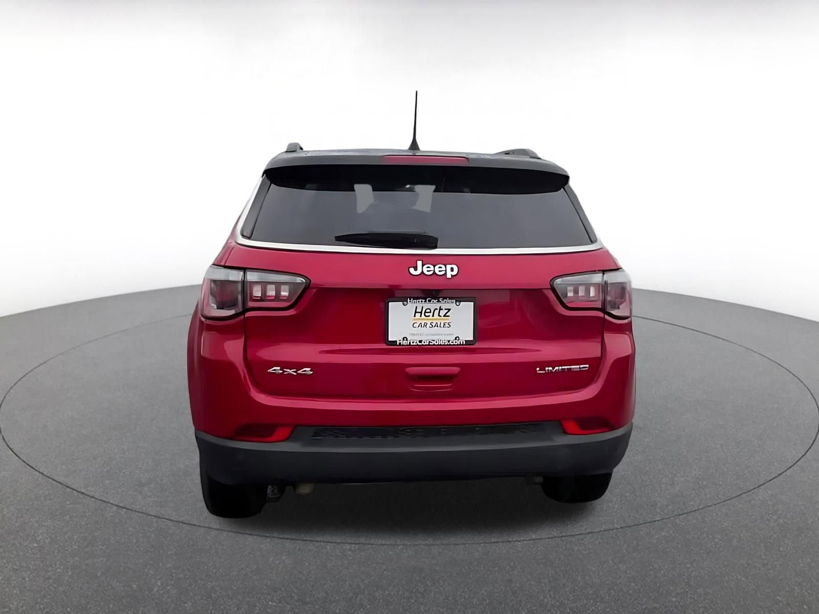Used 2025 Jeep Compass Limited AWD/4WD image 12