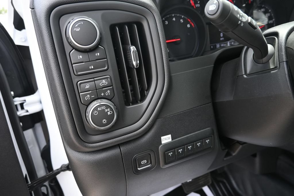 New 2026 Chevrolet Silverado 3500 W/T w/ WT Convenience Package AWD/4WD image 20
