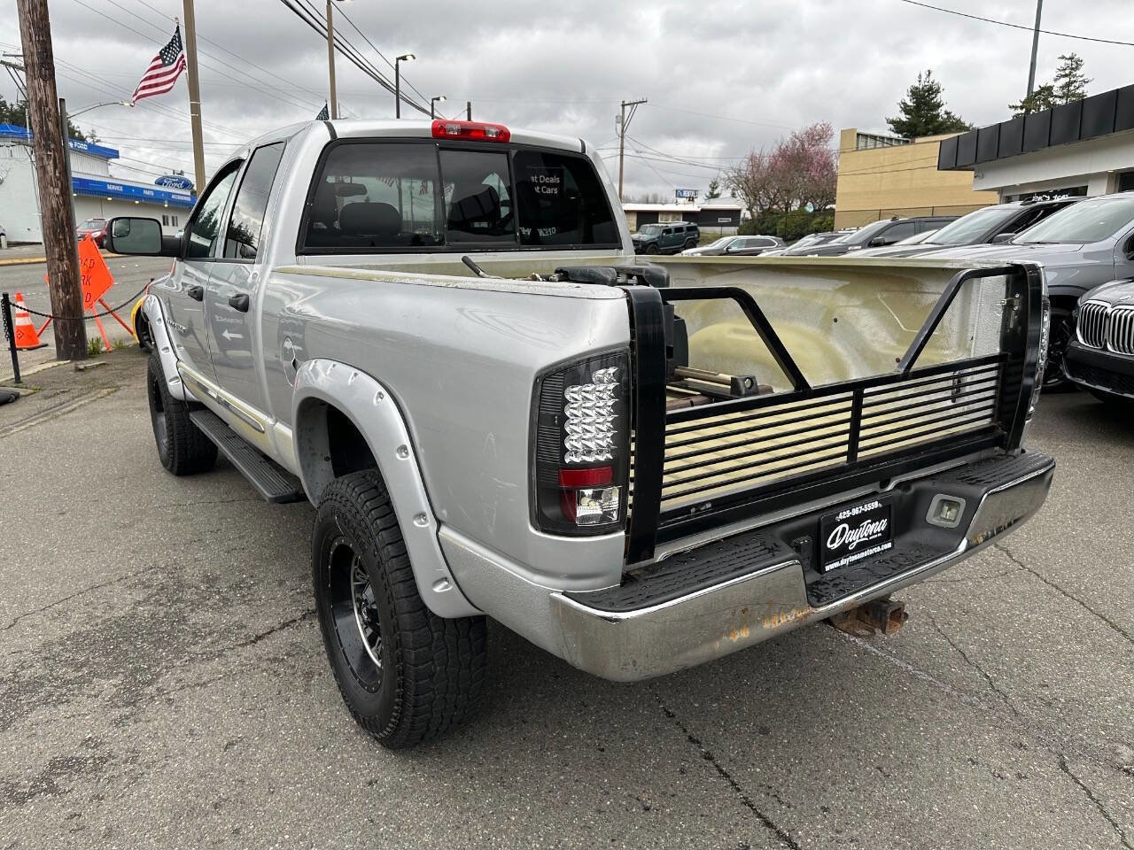 Used 2004 Dodge Ram 3500 Truck SLT w/ Trailer Tow Group image 3