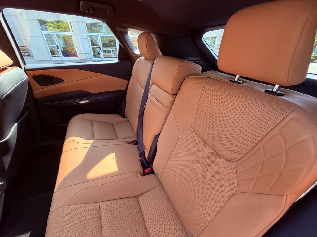 Certified 2025 Lexus RX 350 FWD w/ Technology Package image 14