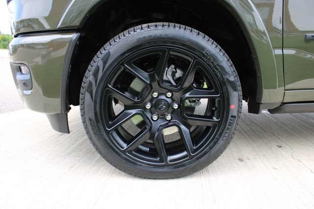 New 2027 RAM 1500 Laramie w/ Night Edition AWD/4WD image 30