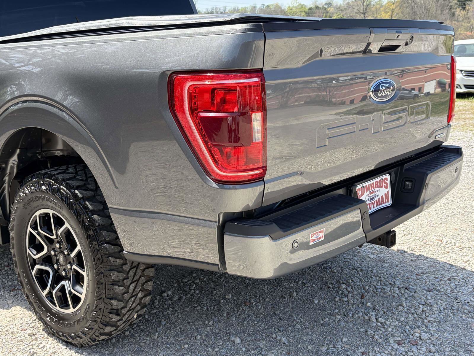 Used 2021 Ford F150 XLT w/ Equipment Group 302A High image 12