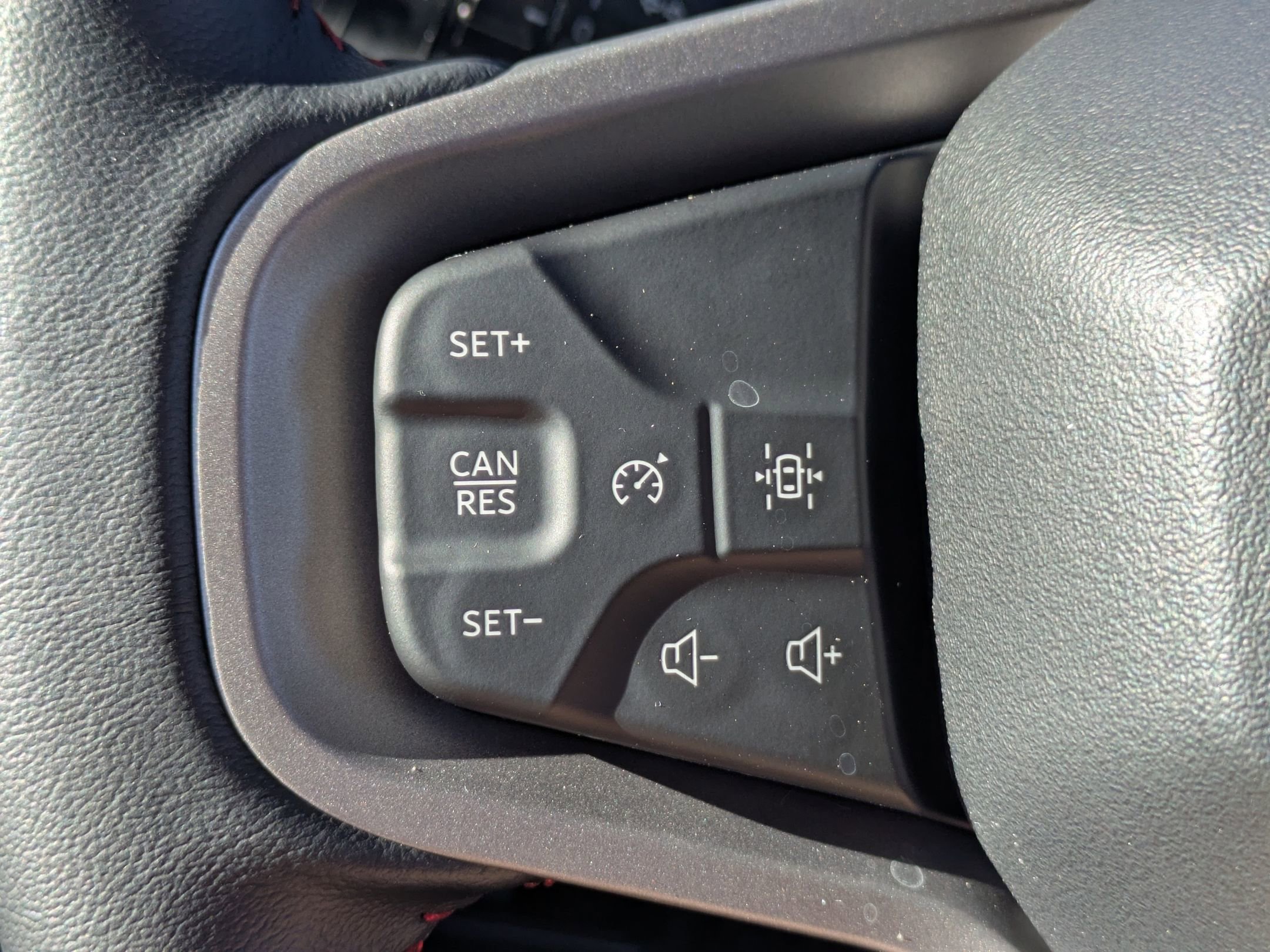 New 2025 Ford Bronco Heritage Edition image 12