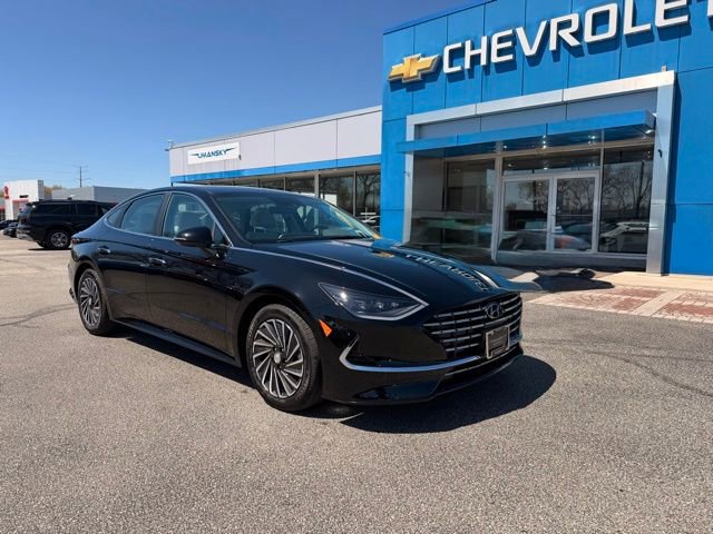 Used 2023 Hyundai Sonata SEL FWD image 1