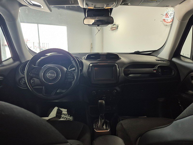 Used 2019 Jeep Renegade Altitude w/ Quick Order Package 2XM FWD image 2