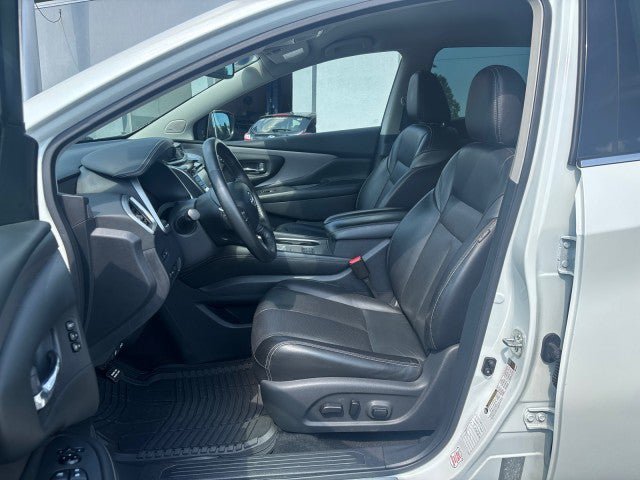 Used 2023 Nissan Murano SL FWD image 12