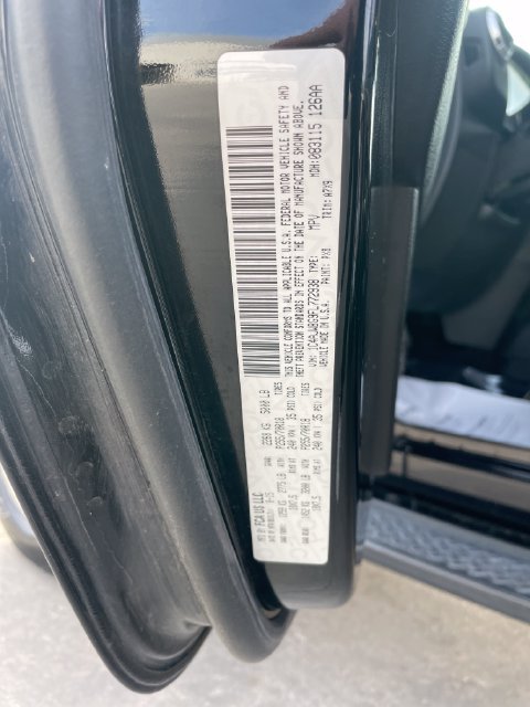 Used 2015 Jeep Wrangler Sahara w/ Connectivity Group AWD/4WD image 18