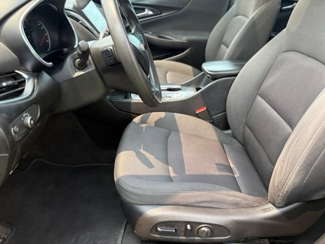 Used 2020 Chevrolet Malibu LT FWD image 10