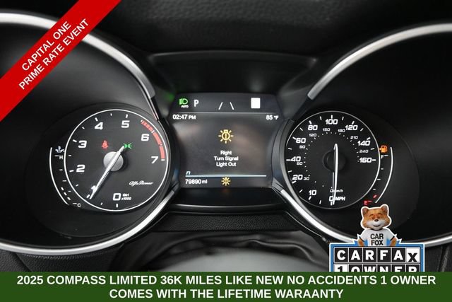 Used 2022 Alfa Romeo Stelvio Ti w/ Active Assist Plus Package AWD/4WD image 33