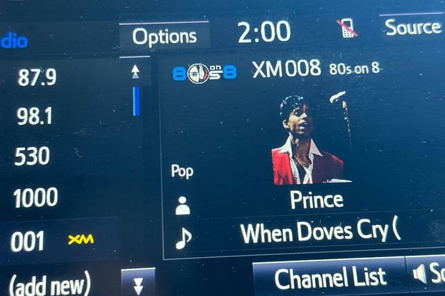 Used 2017 Toyota Tacoma Limited image 22