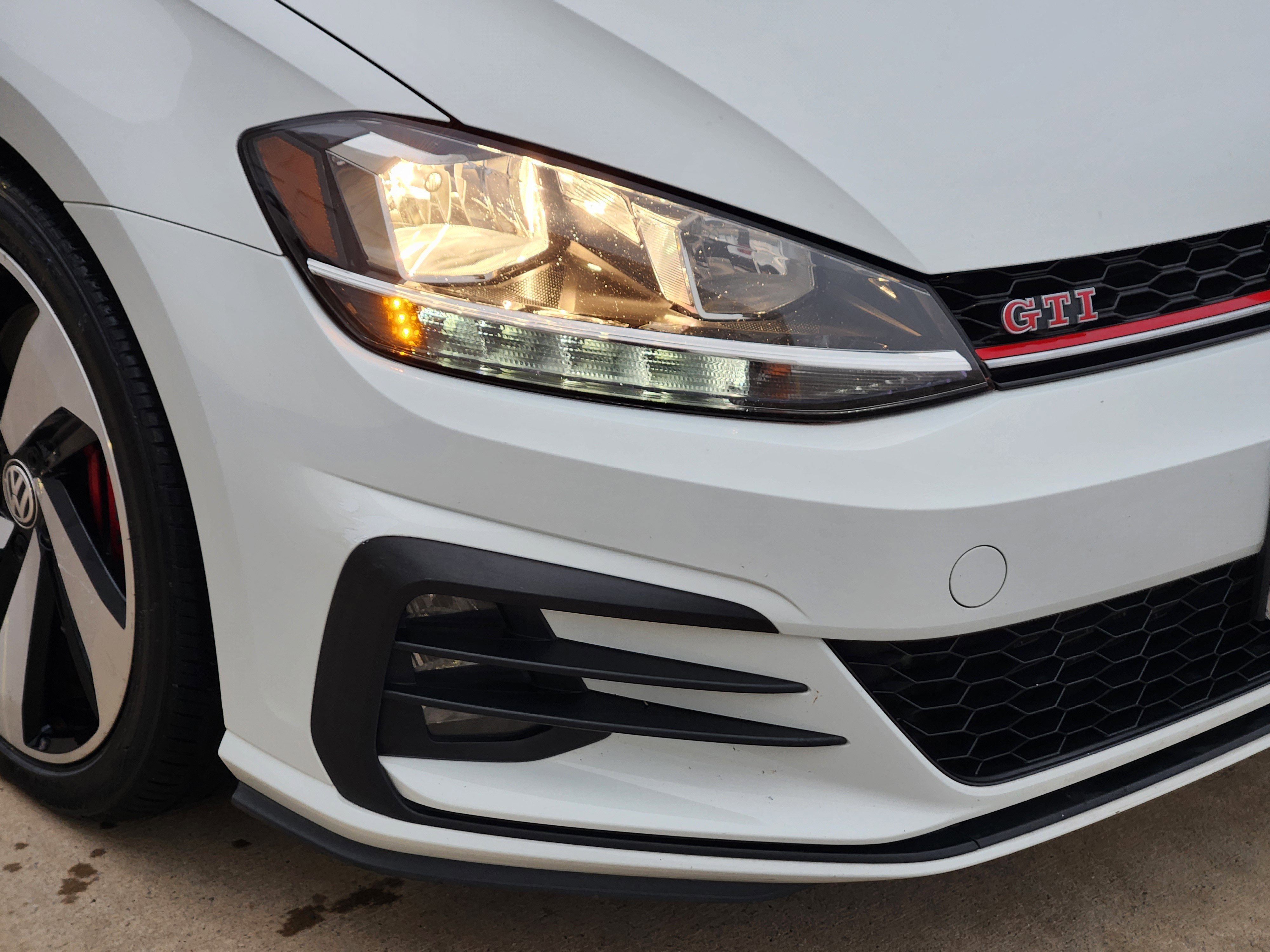 Used 2020 Volkswagen GTI S image 7