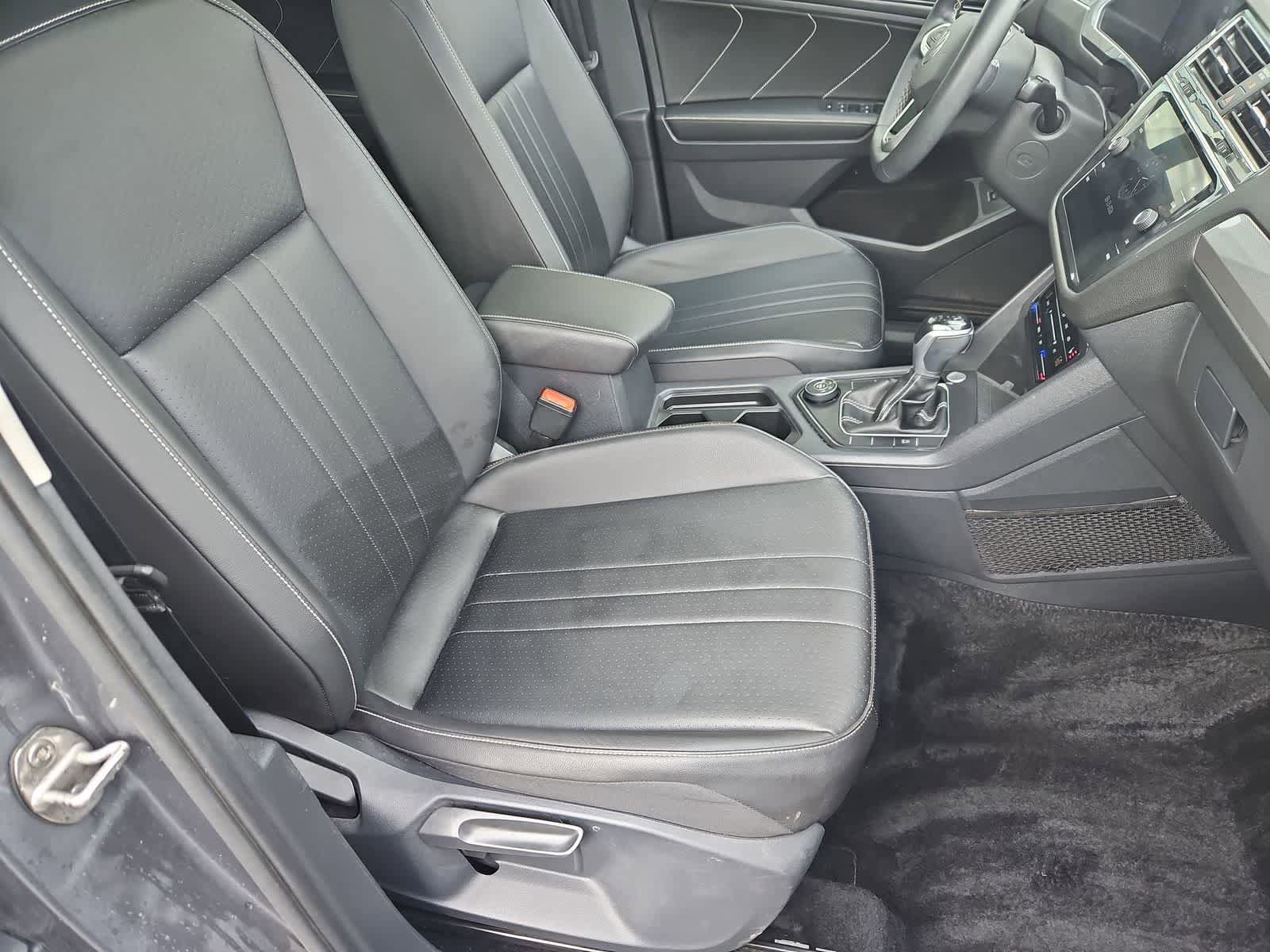 Certified 2022 Volkswagen Tiguan SE image 20