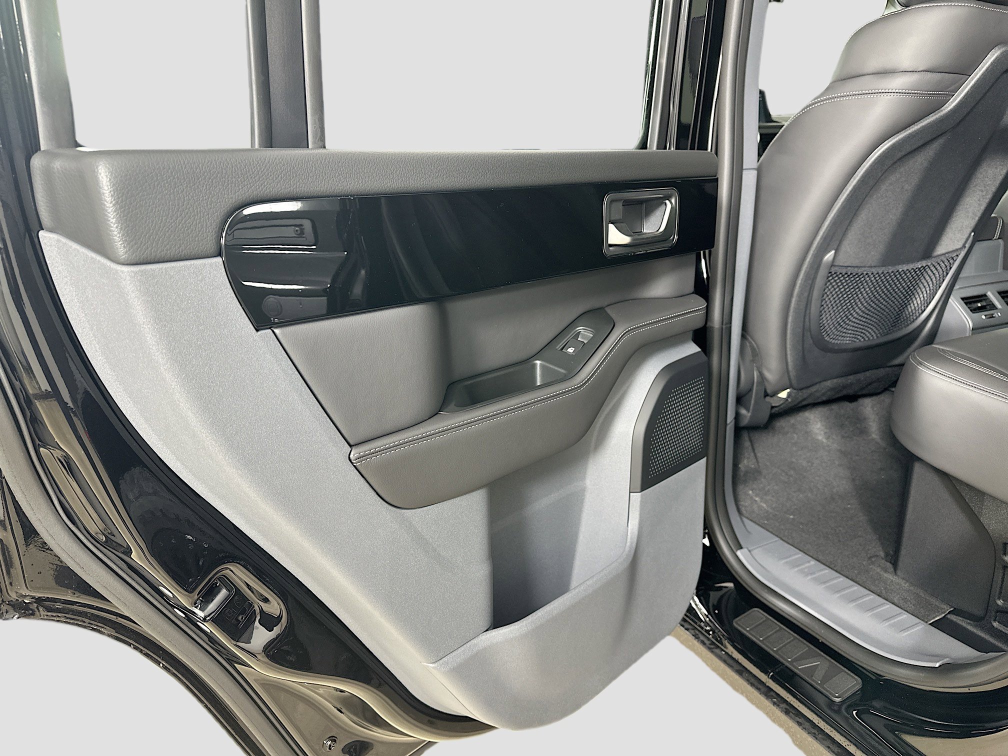 New 2026 INEOS Grenadier image 35