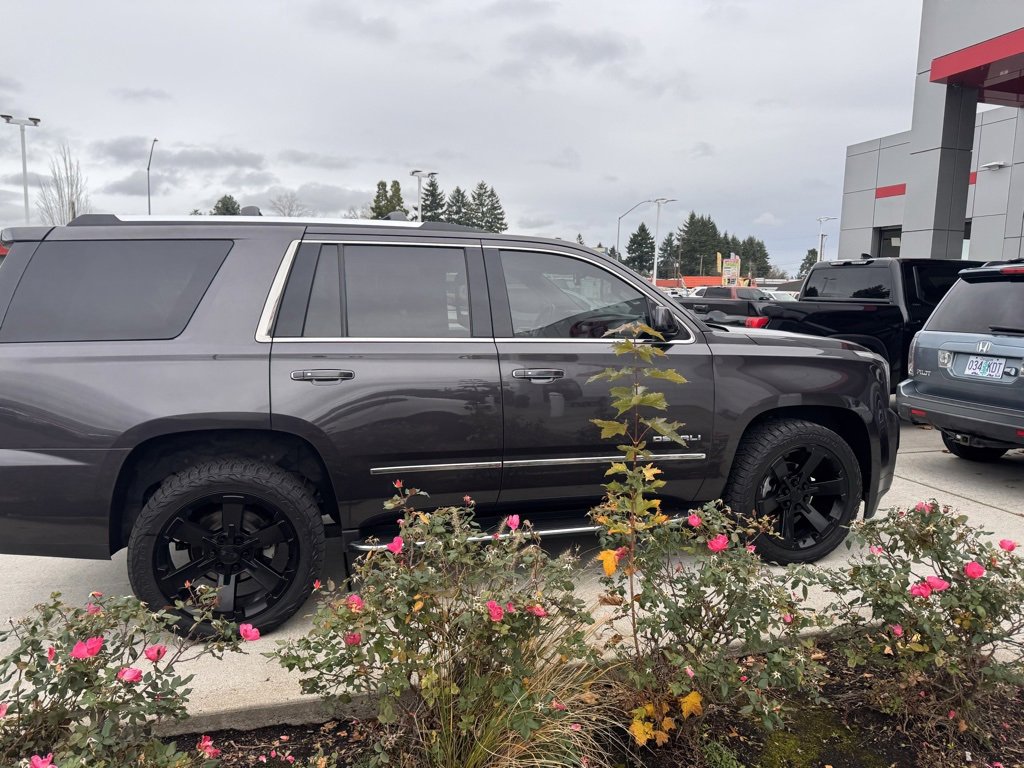 Used 2018 GMC Yukon Denali image 4