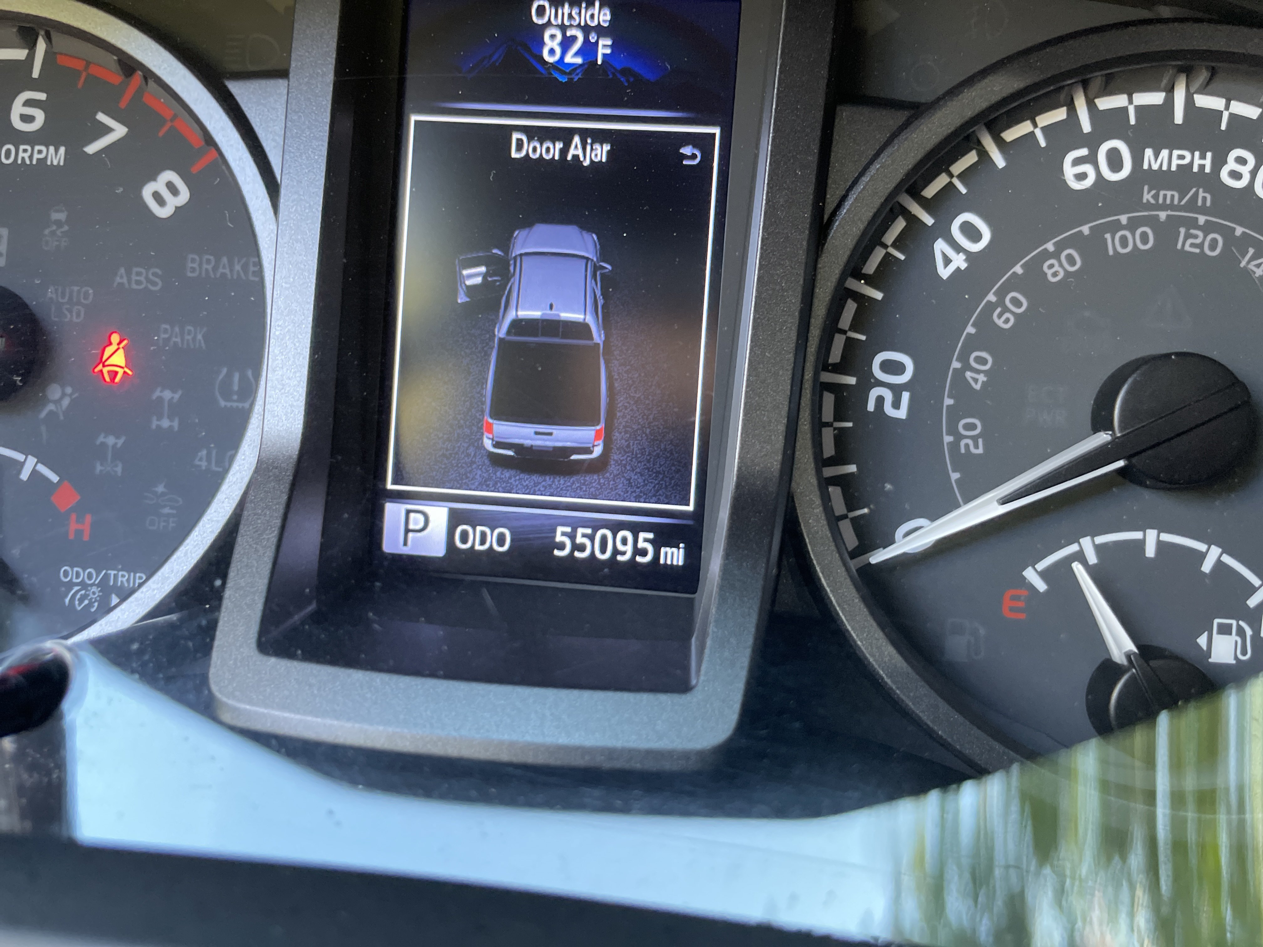 Used 2022 Toyota Tacoma TRD Sport w/ Technology Package AWD/4WD image 21