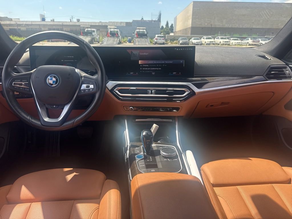 Used 2023 BMW i4 eDrive35 w/ Premium Package image 13