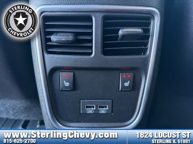 Used 2019 Chrysler 300 Limited w/ Safetytec Plus Group image 24