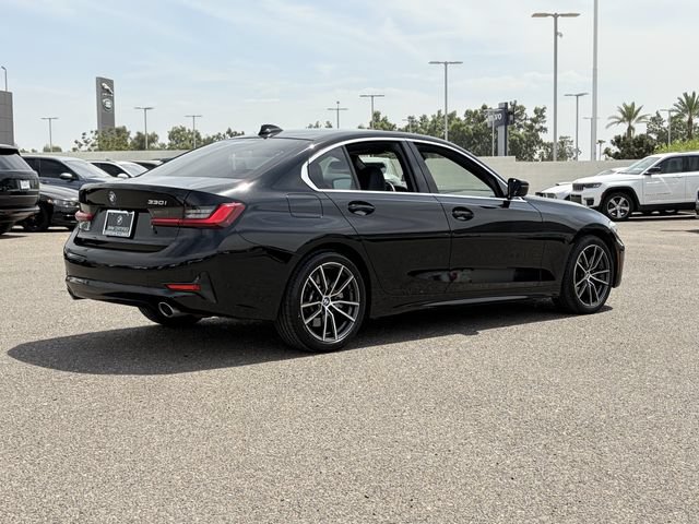 Certified 2022 BMW 330i Sedan w/ Driving Assistance Package RWD image 7