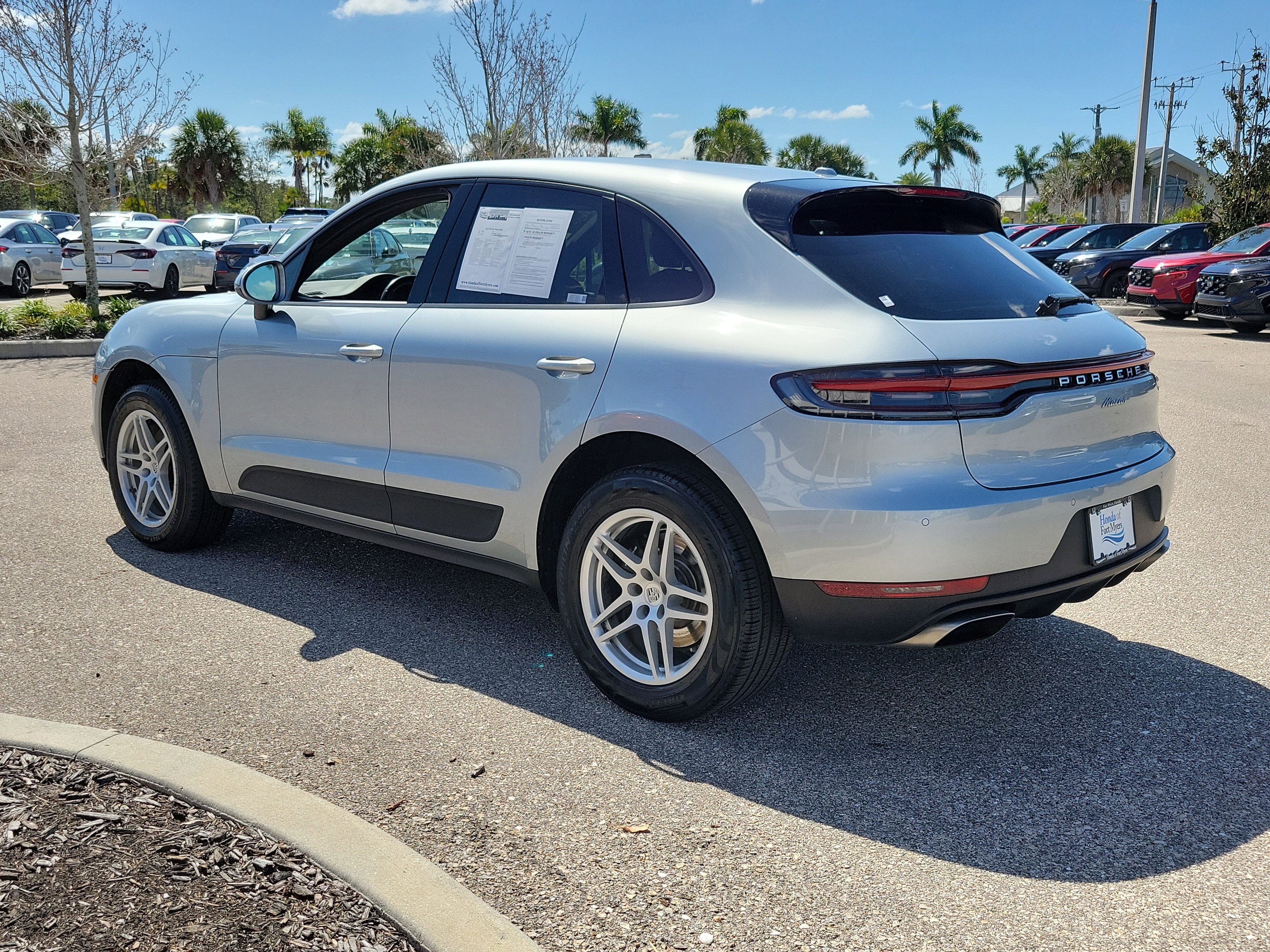 Used 2019 Porsche Macan image 3