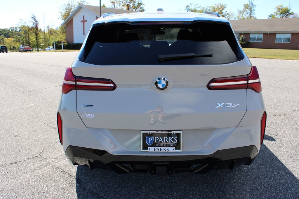 New 2026 BMW X3 xDrive30 w/ Premium Package image 7