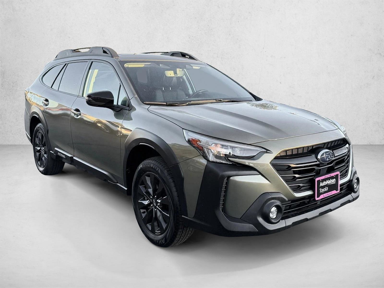 Used 2025 Subaru Outback Onyx Edition AWD/4WD image 3