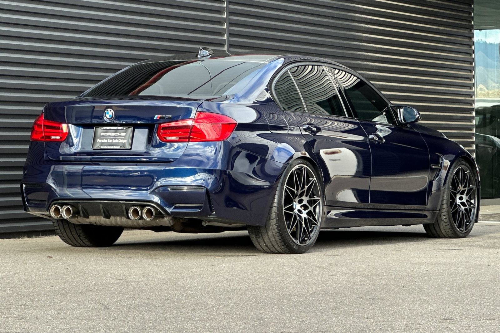 Used 2018 BMW M3 Base image 8