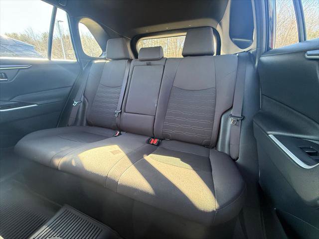 Used 2023 Toyota RAV4 SE w/ Weather & Moonroof Package AWD/4WD image 14