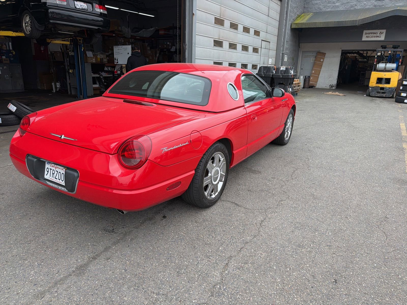 Used 2005 Ford Thunderbird RWD image 6