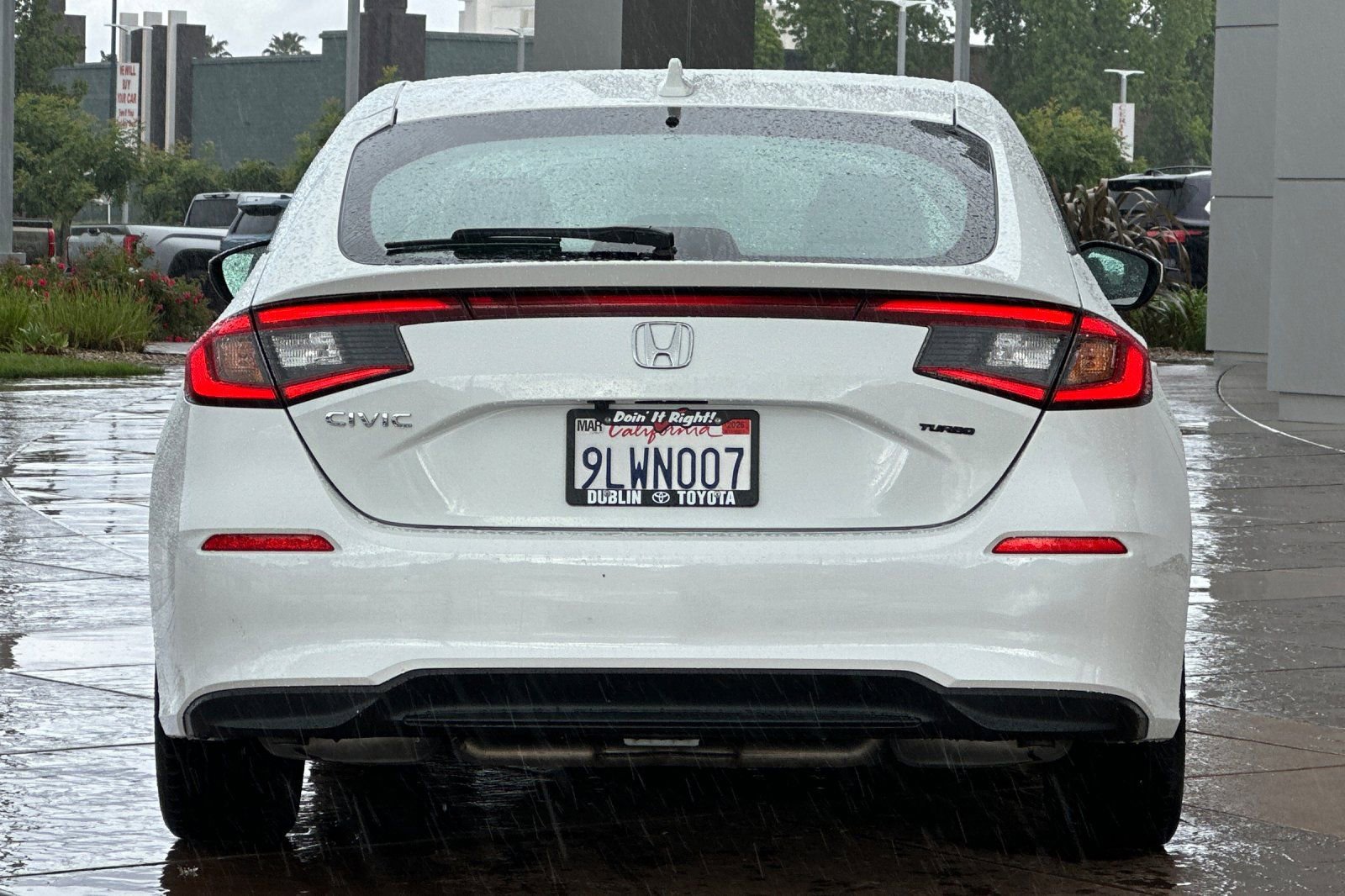 Used 2024 Honda Civic EX-L image 5
