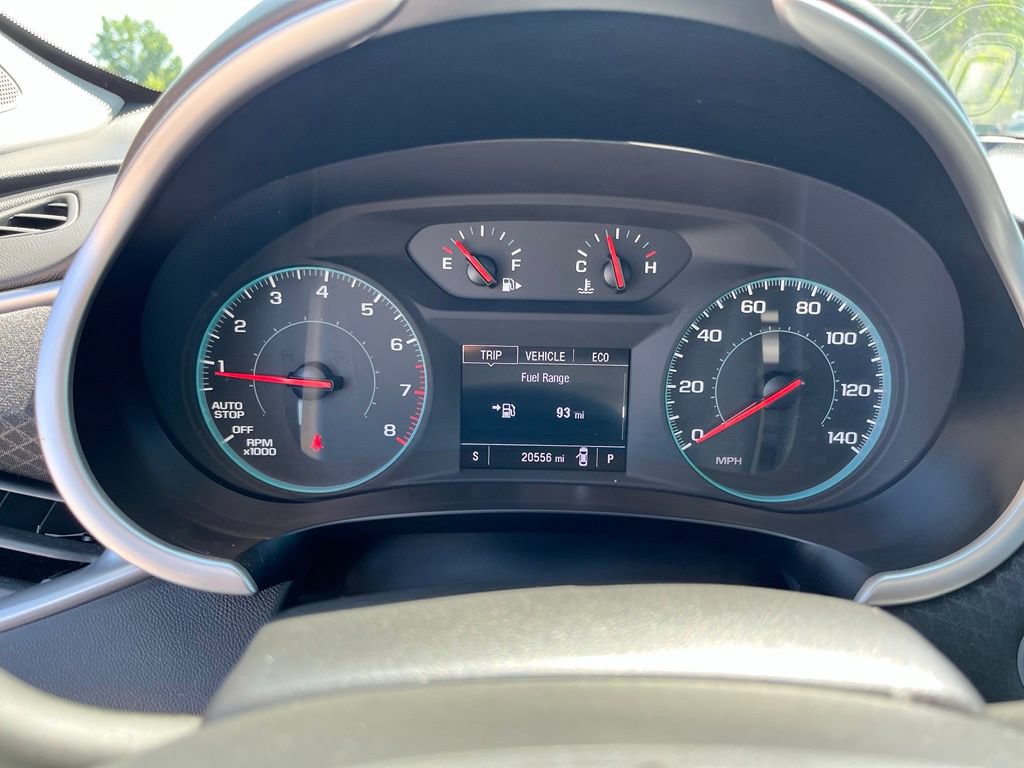 Used 2025 Chevrolet Malibu RS FWD image 16