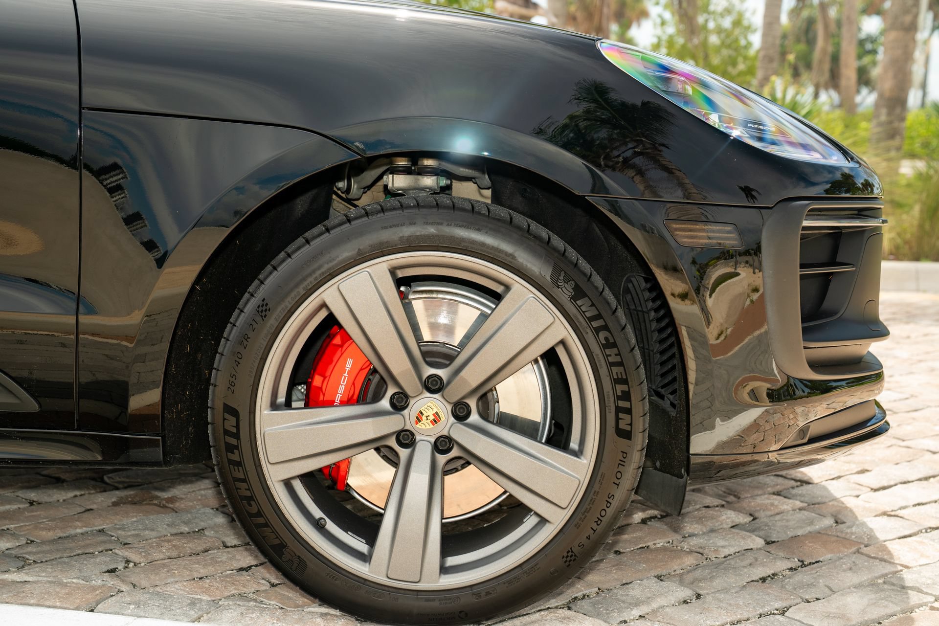 Used 2022 Porsche Macan GTS AWD/4WD image 15
