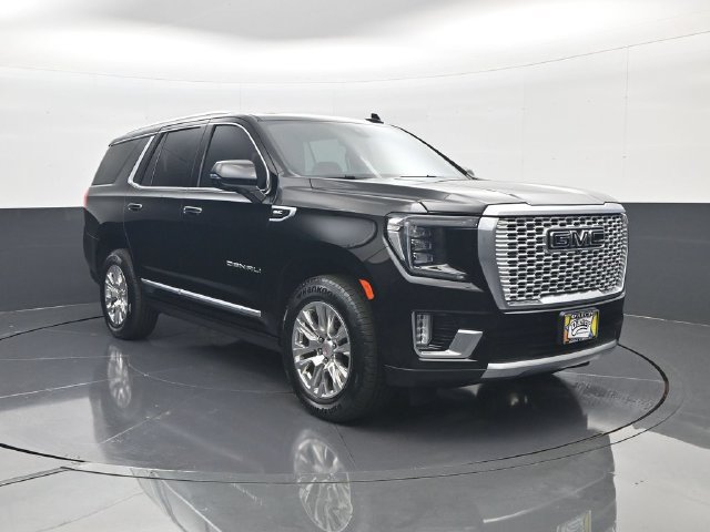 Certified 2021 GMC Yukon Denali w/ Advanced Technology Package AWD/4WD image 3