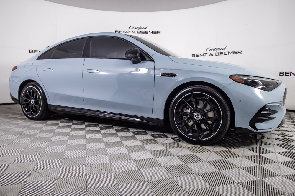 Used 2027 Mercedes-Benz CLA 350 w/ AMG Line image 2