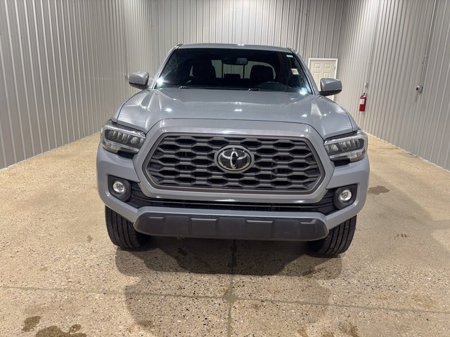 Used 2021 Toyota Tacoma TRD Off-Road w/ TRD Premium Off Road Package image 9