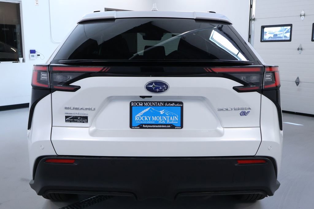 Used 2024 Subaru Solterra Premium image 6