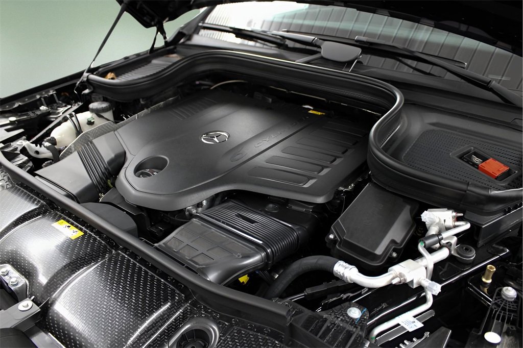 Used 2025 Mercedes-Benz GLS 450 4MATIC image 26