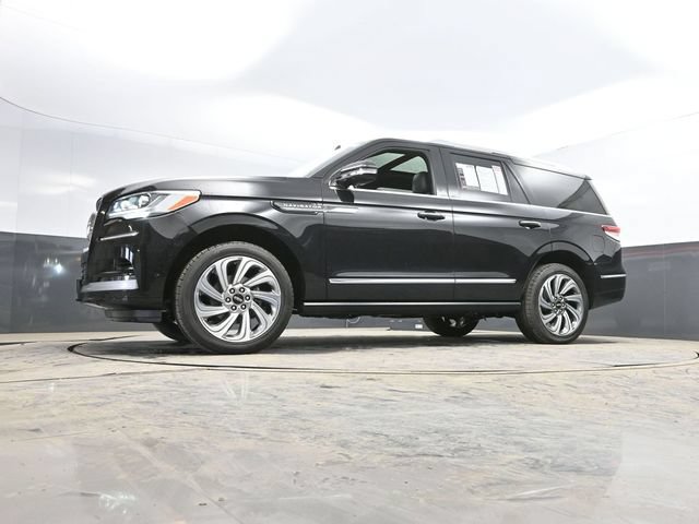 Used 2024 Lincoln Navigator Reserve AWD/4WD image 51